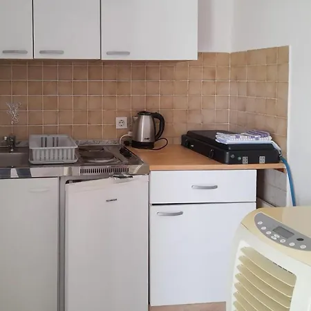 Apartment Beautiful In With Kitchen Gabonjin